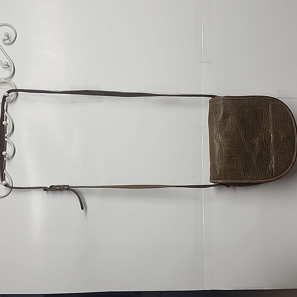 Vintage Distressed Olive Green Leather Unisex Crossbody Messenger SaddleBag - Picture 8 of 10